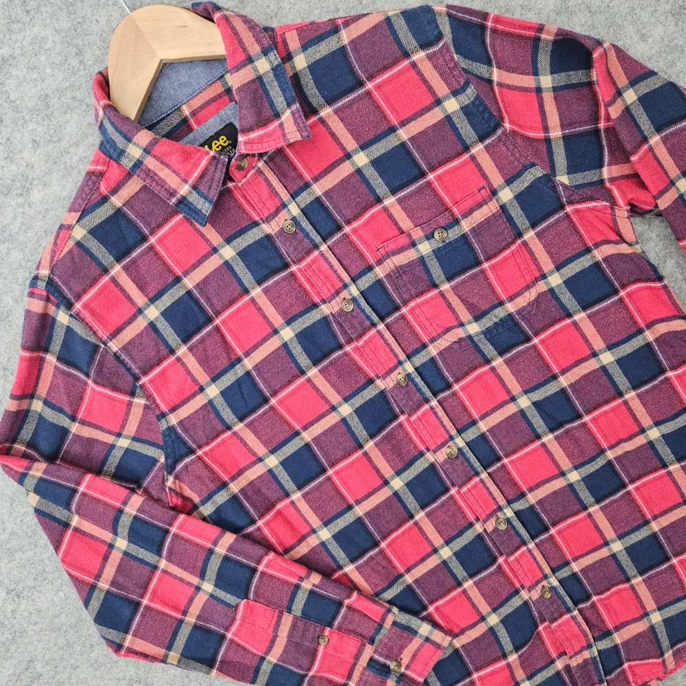 Lee Flannel Shirt Men's Medium Red Blue Plaid Regular Fit Button Up Long Sleeve